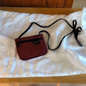 LL Bean travel neck wallet